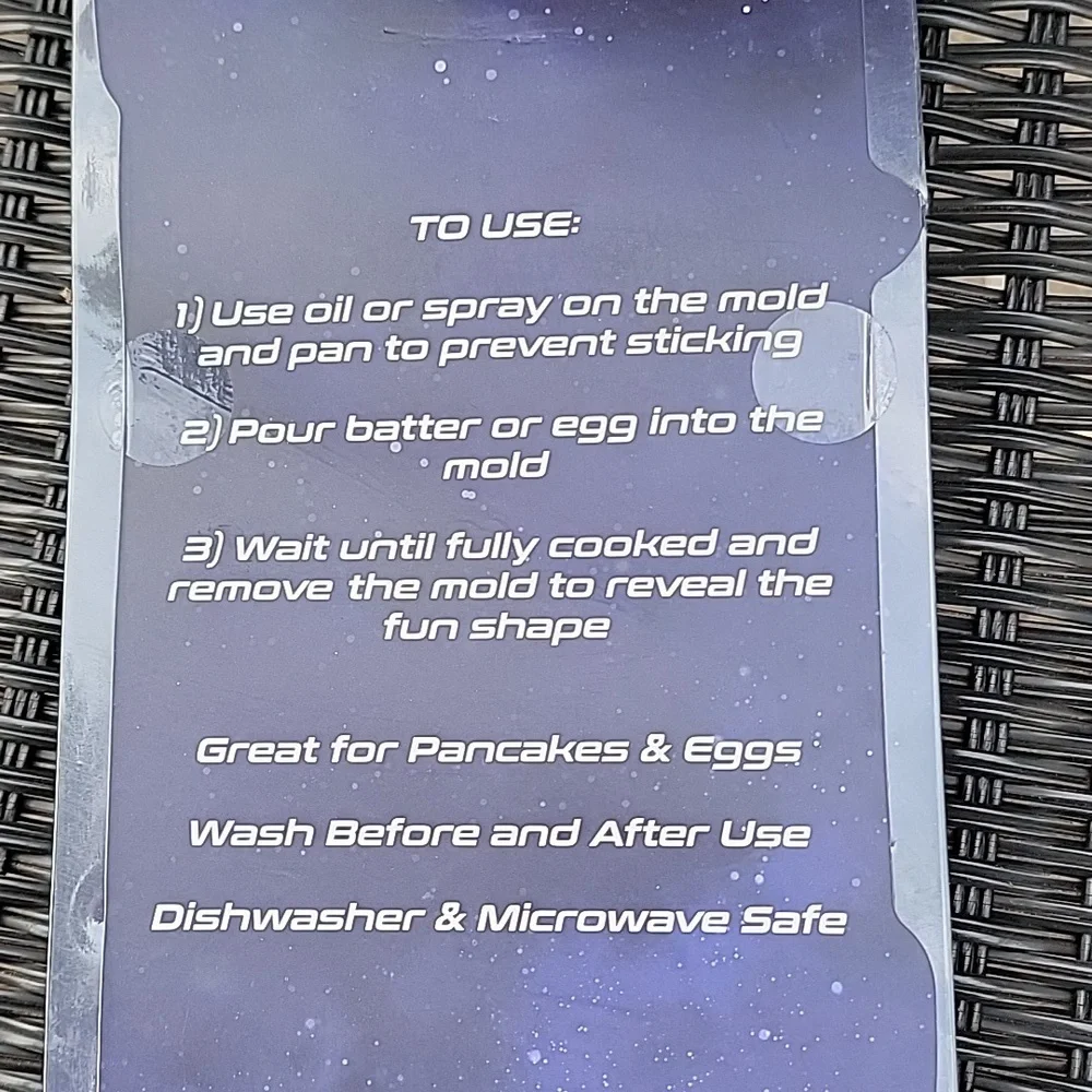 NIB 3pk buzz lightyear breakfast mold